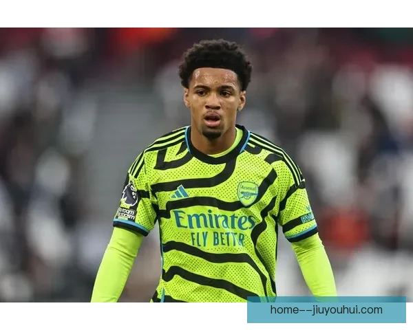 伊森恩瓦内里联赛杯赛事中梅开二度助球队晋级展现卓越表现