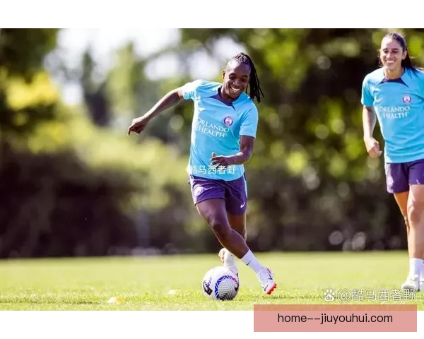 班达奥兰多荣耀进球如麻助力球队夺冠展示出色个人技术和团队协作